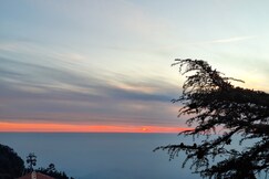 THE KRISHNA GUEST HOUSE & RESTAURANT