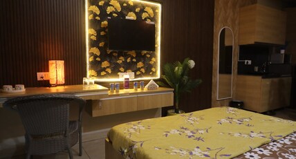 dude studio Room Type - Bedroom