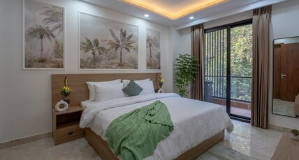 Sterling Stays- Tropical Room Type - Sterling Stays- Tropical
