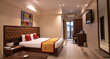 West End Hotel Room Type - Deluxe Double Room
