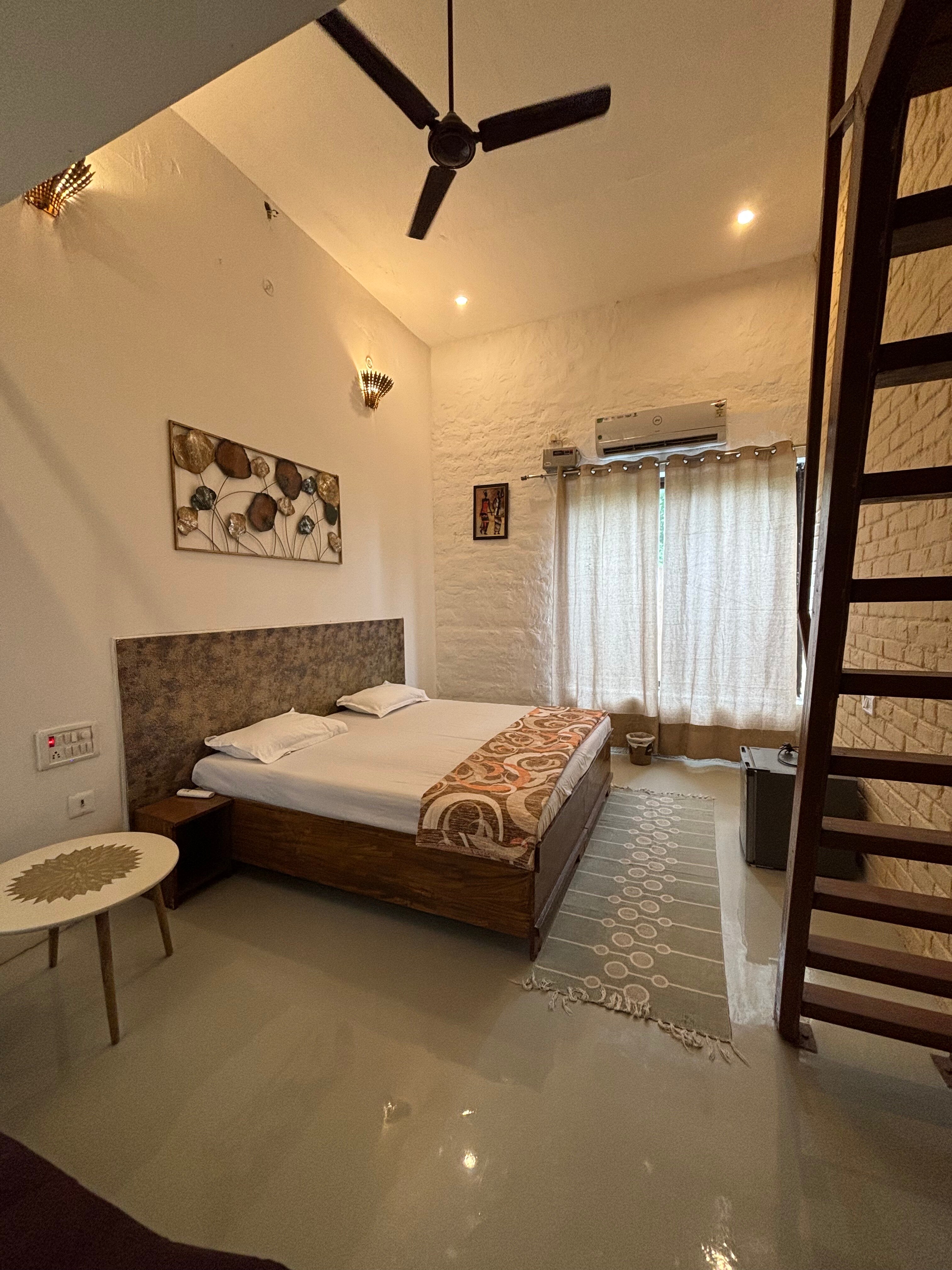 Aranyaa Cottage - Tap to explore photos