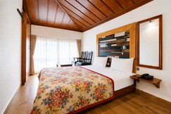 Hotel Himalayan Club