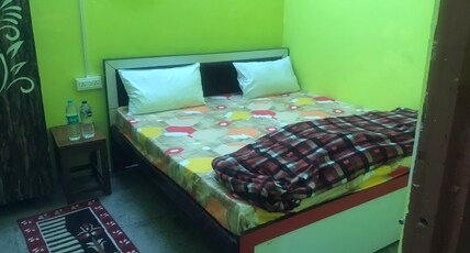 SINGH GUEST HOUSE Room Type - Double bed room