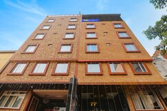 Rudra Inn | Near Kashi Vishwanath Temple