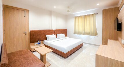 Hotel Anand Room Type - Deluxe Room