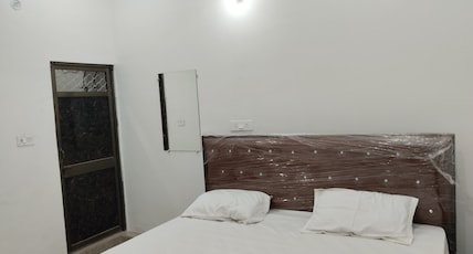 Radhika Palace Room Type - Bedroom 1