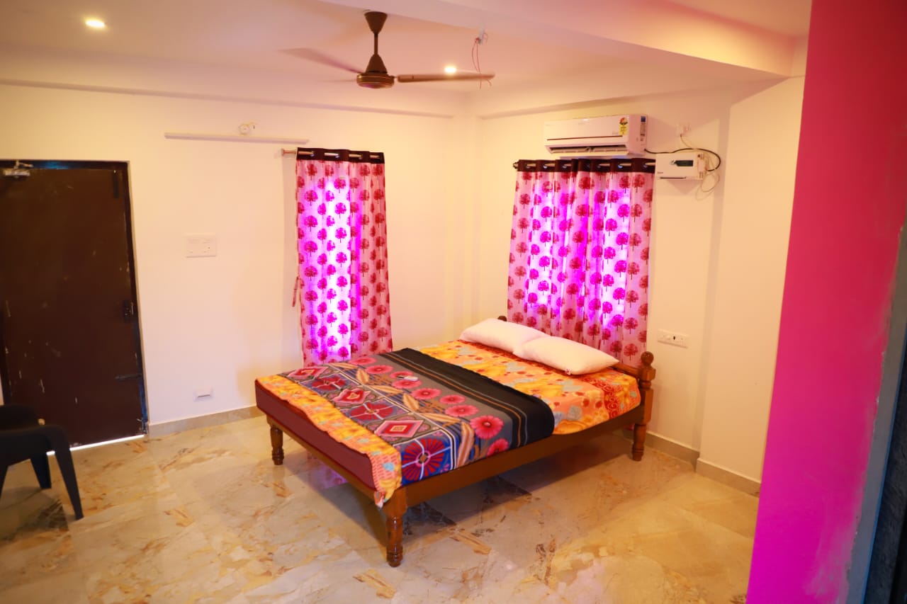 Bhutha Cottage Auroville - Tap to explore photos