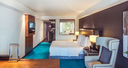 Radisson Blu Hotel, Kuwait Room Type - Executive Room - Lounge Access