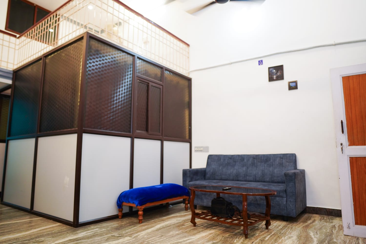 Le Yash Home Stay - Tap to explore photos