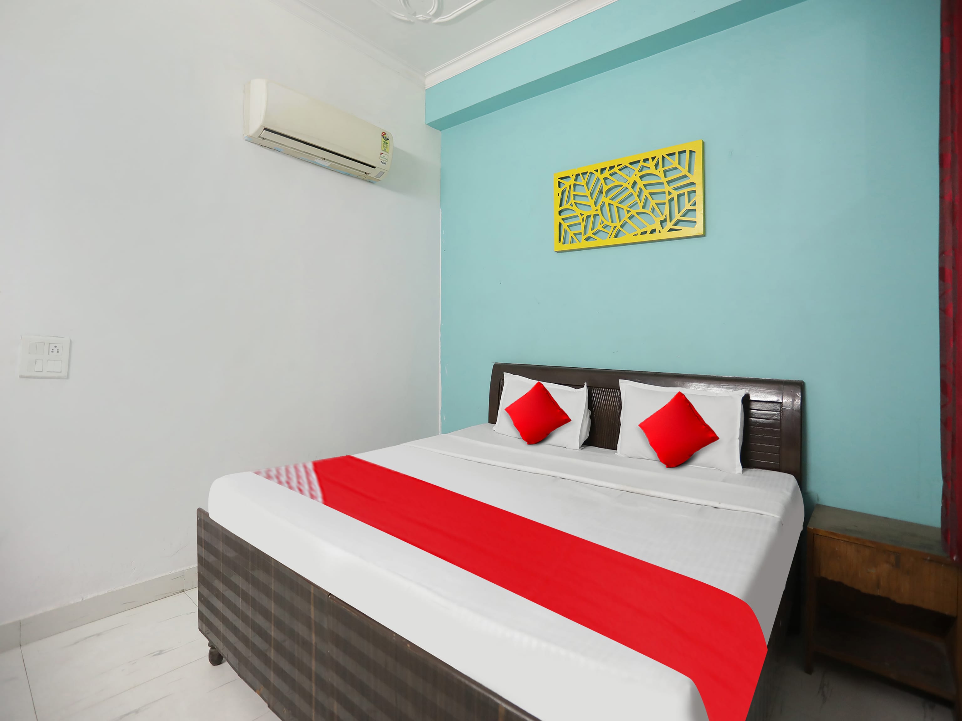 Hotel O Friends Homestay - Tap to explore photos