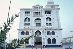 Hotel shringar mahal
