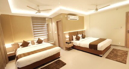HOTEL CAMELLIA GRAND Room Type - Family Suite Room (2King Size Bed) HOTEL CAMELLIA GRAND Room Type - Family Suite Room (2King Size Bed)