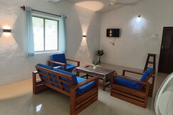 Hill & Garden View Stay