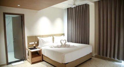 LEAF HOTEL Room Type - Standard Room