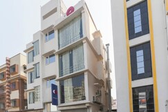 Hotel O Aspiring Inn Jyotirindra Nandi Metro Station