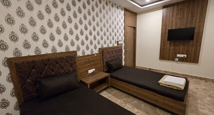 SWAYAM HOTEL & RESORT Room Type - NON AC DELUXE ROOM