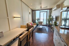 Cloud Luxury 1 BHK Suite
