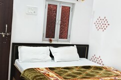 Maa kaushalya Guest House in Ayodhya