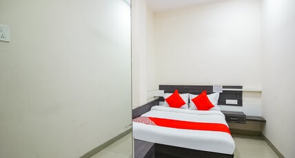 Hotel O Unique Inn Room Type - Single Room