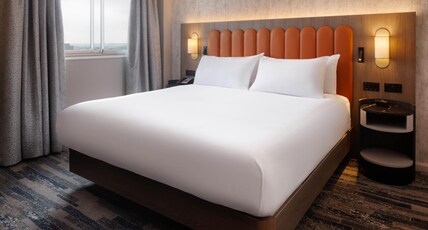 Hilton Leeds City Hotel Room Type - PREMIUM SUITE