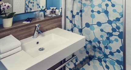 Mercure Poitiers Site du Futuroscope Hotel Room Type - Privilege Room with 1 double bed