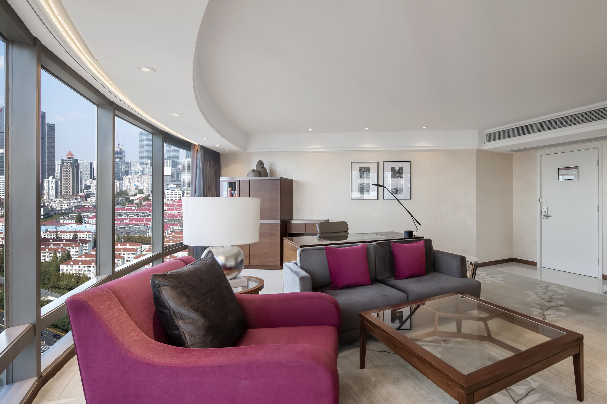 InterContinental Shanghai Pudong Hotel - Tap to explore photos