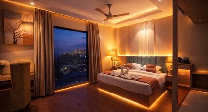 Hotel BR GRAND | 2KM FROM GOLDEN TEMPLE Room Type - LUXURY KING BED ROOM