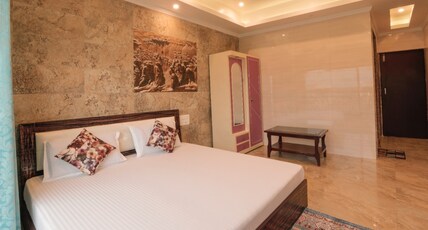 Hotel Grand Galaxy (Near Ganga Ghat) Room Type - Deluxe Room