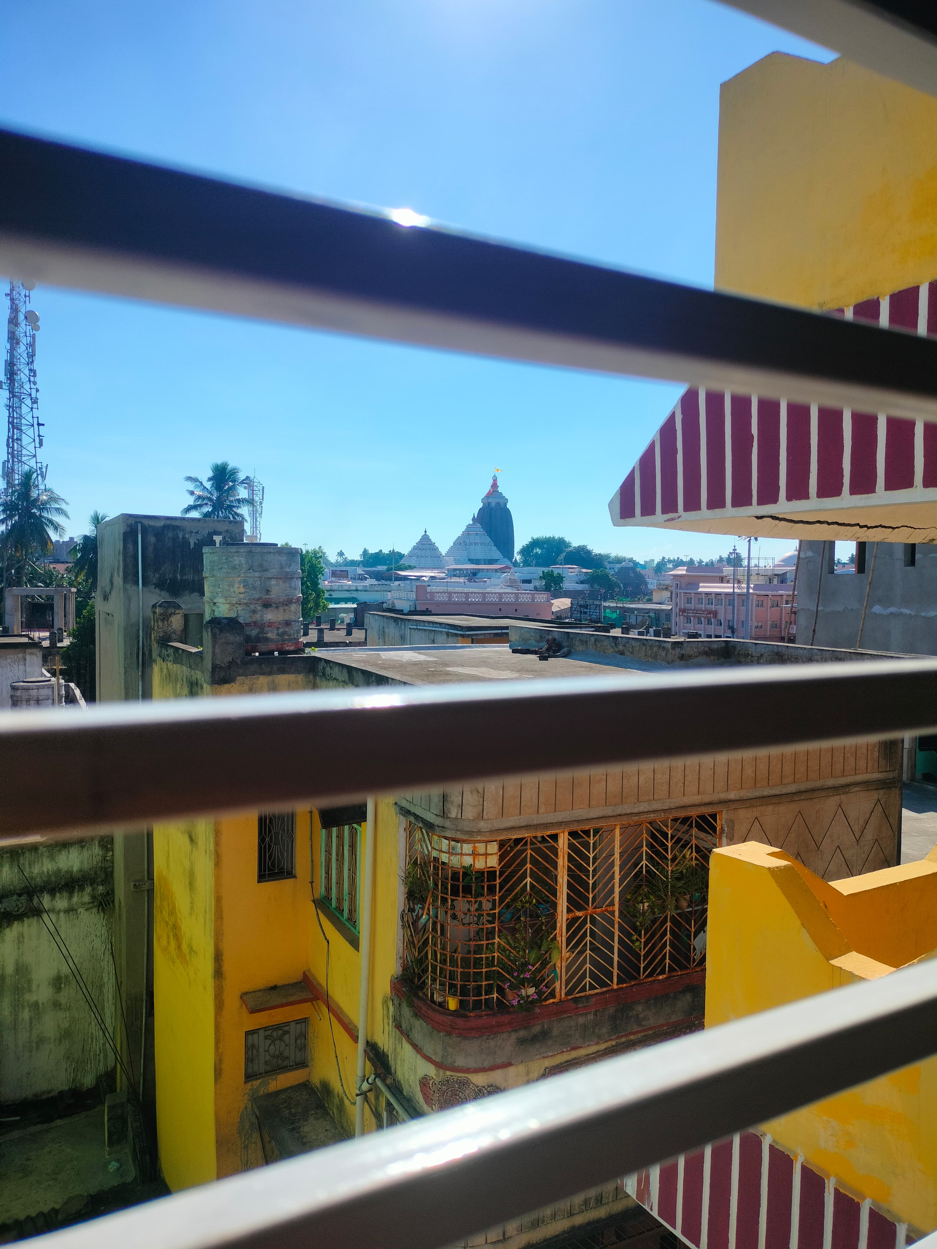 Shree Dham Palace - Tap to explore photos