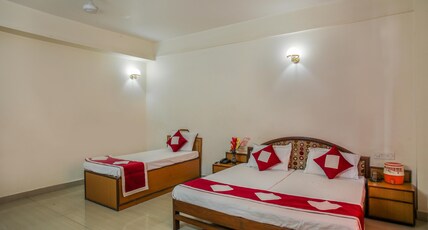 Hotel New Ashok Room Type - Deluxe Triple Room