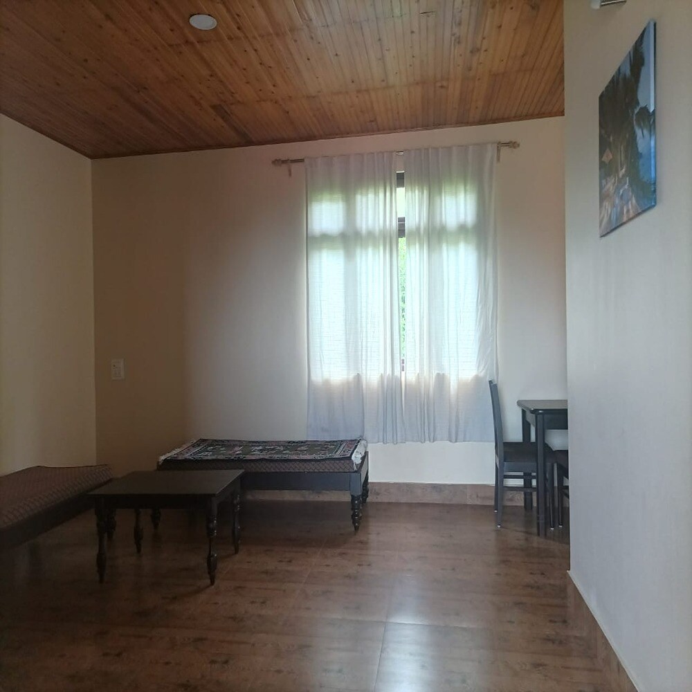 Pine Haven Cottage - Tap to explore photos