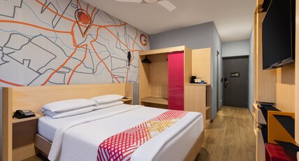 Ginger Nagpur City Center Room Type - Luxe Queen Room