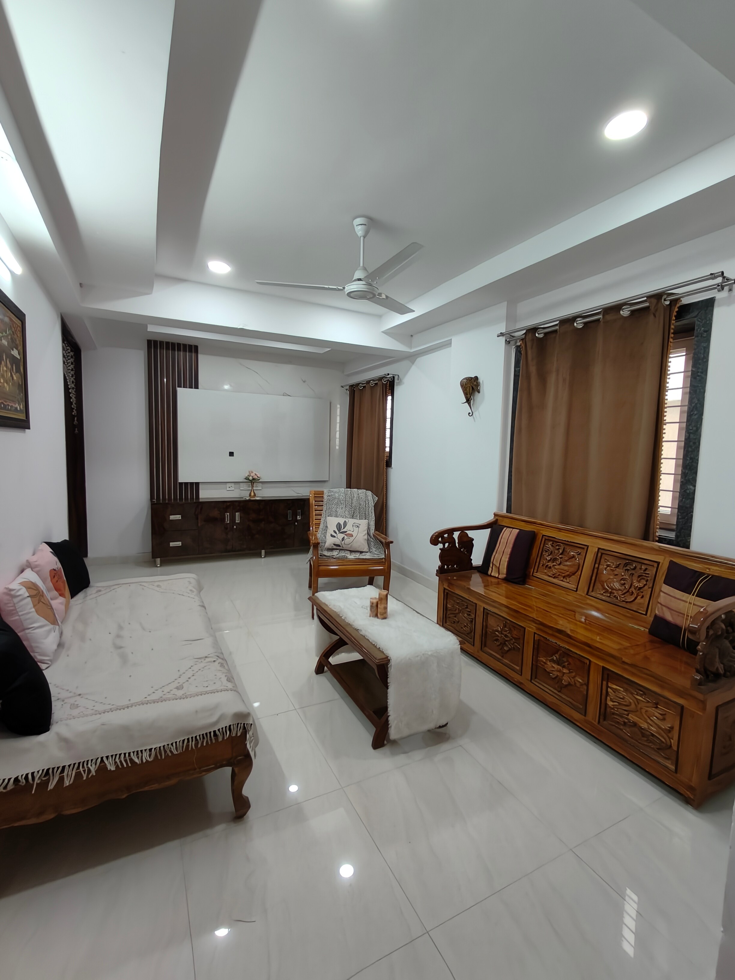 Luxury and cozy 2bhk in Premium gated community - Tap to explore photos