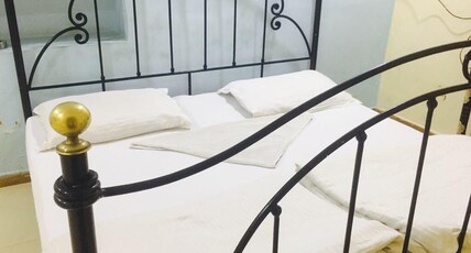Hotel Golden City Room Type - Non AC Room