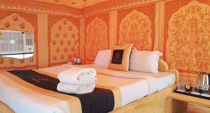 Foxoso Desert Luxury Camps Room Type - Royal Swiss Tent Foxoso Desert Luxury Camps Room Type - Royal Swiss Tent