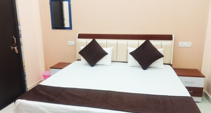 The Shivansh Palace Room Type - Bedroom 1