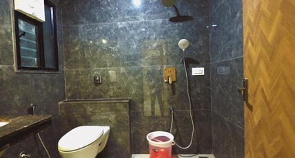Vijay's Luxury Apartment Room Type - Super Deluxe Room With AC