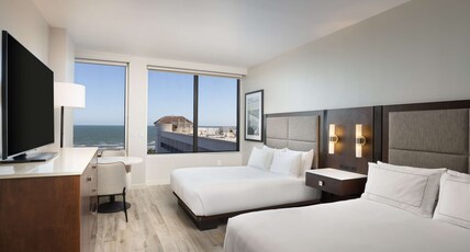 Hilton Galveston Island Resort Room Type - 2Q SUPERIOR GLFVW ACC TUB