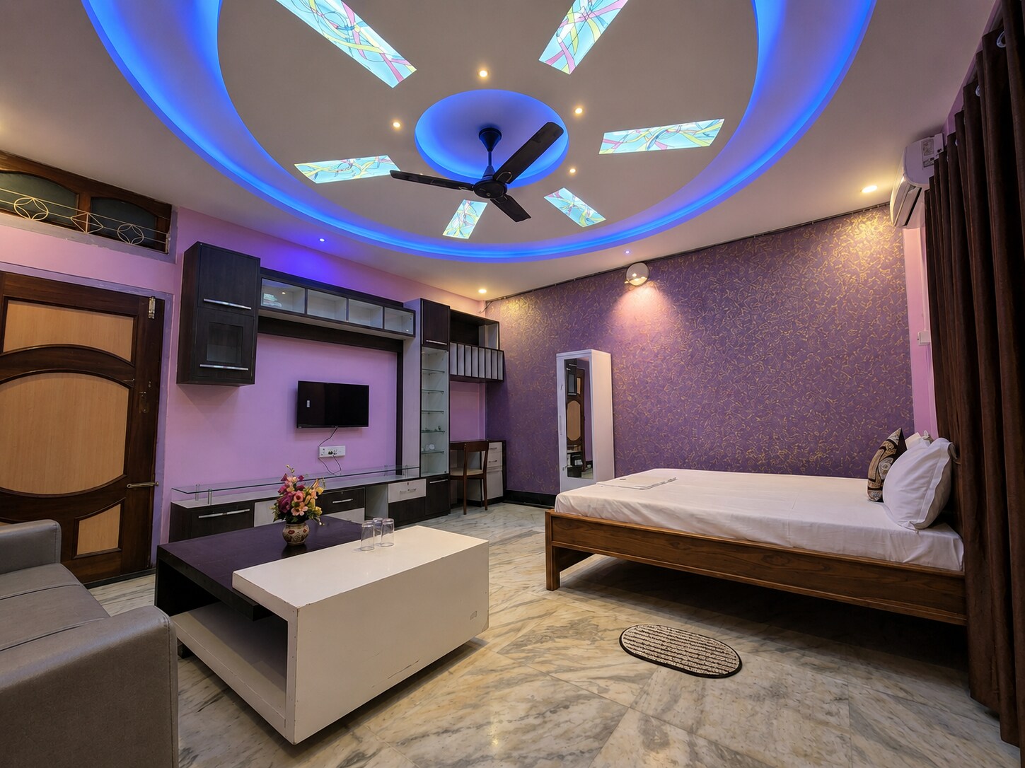 Jagya Homestay - Tap to explore photos
