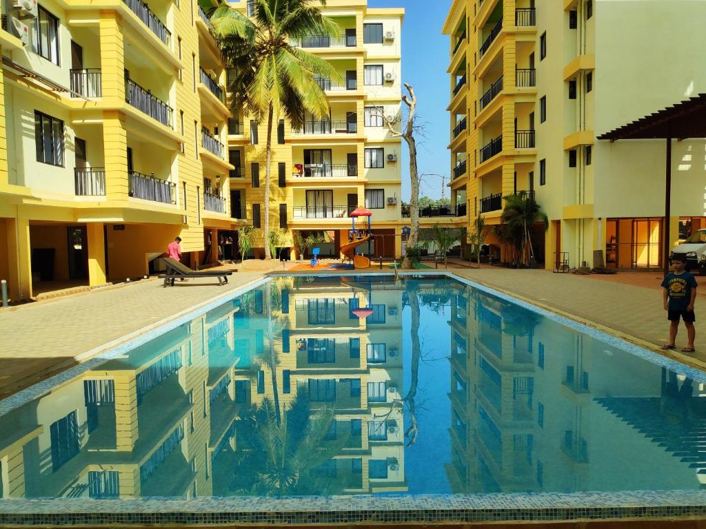 Patnem Palolem Beach Apartment | Rooms & Pool - Tap to explore photos