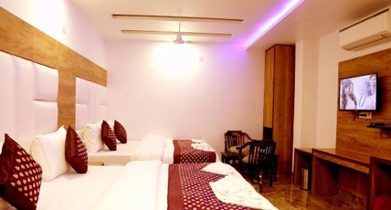 Hotel True Stay @ New Delhi Room Type - Premium Room (4 bed family room with bath tub) Hotel True Stay @ New Delhi Room Type - Premium Room (4 bed family room with bath tub)