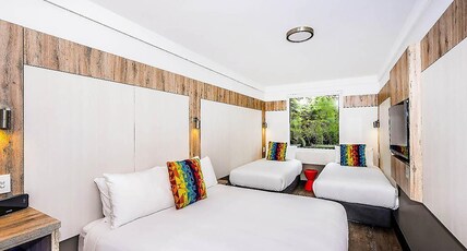 ibis budget Sydney Airport Room Type - Classic Triple Room, 1 Queen and 1 Single Bed
