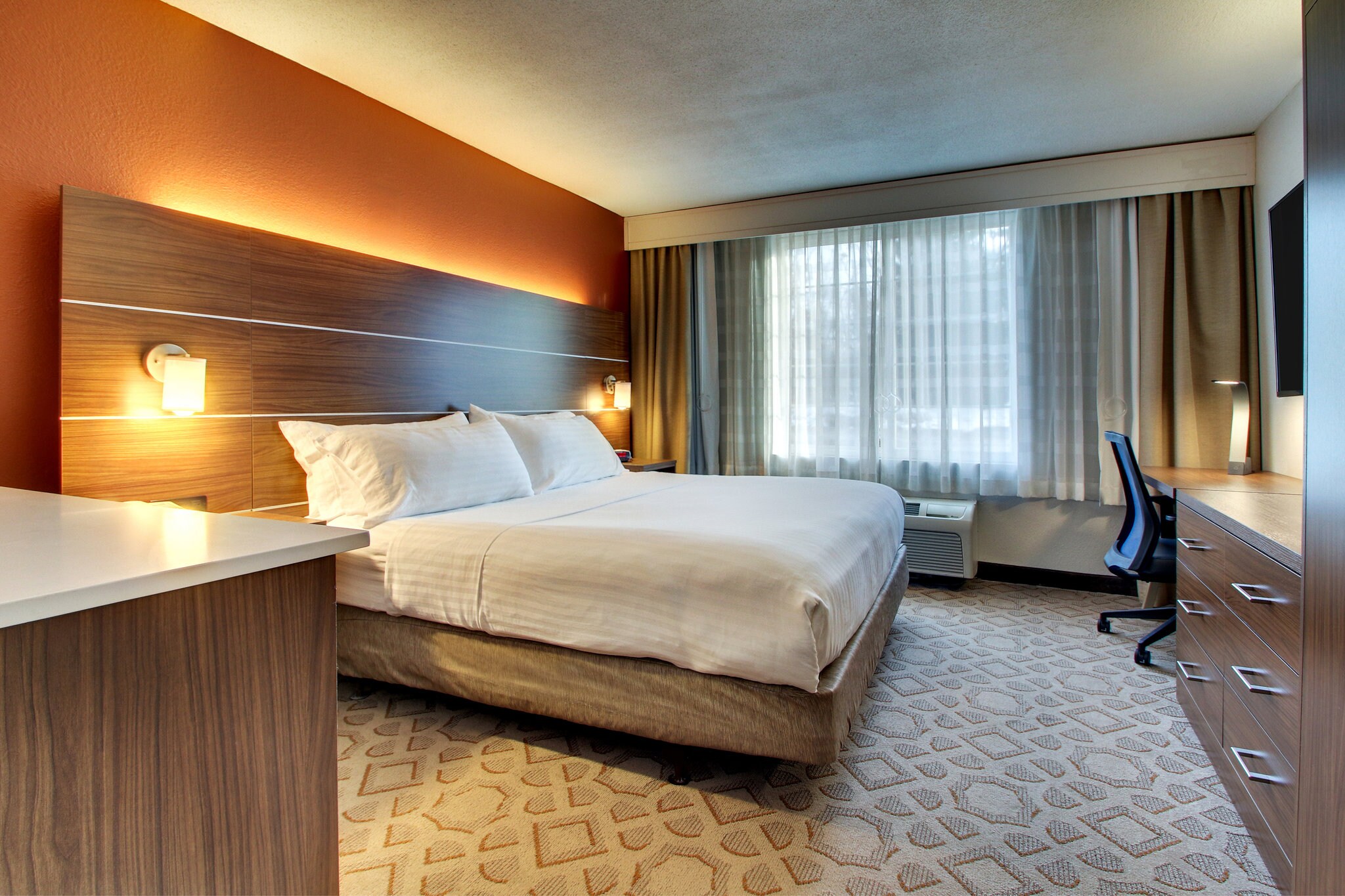 Holiday Inn Express Poughkeepsie, an IHG Hotel - Tap to explore photos