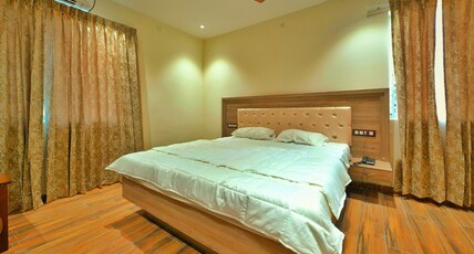 HOTEL ROYAL FORT Room Type - Executive AC Room