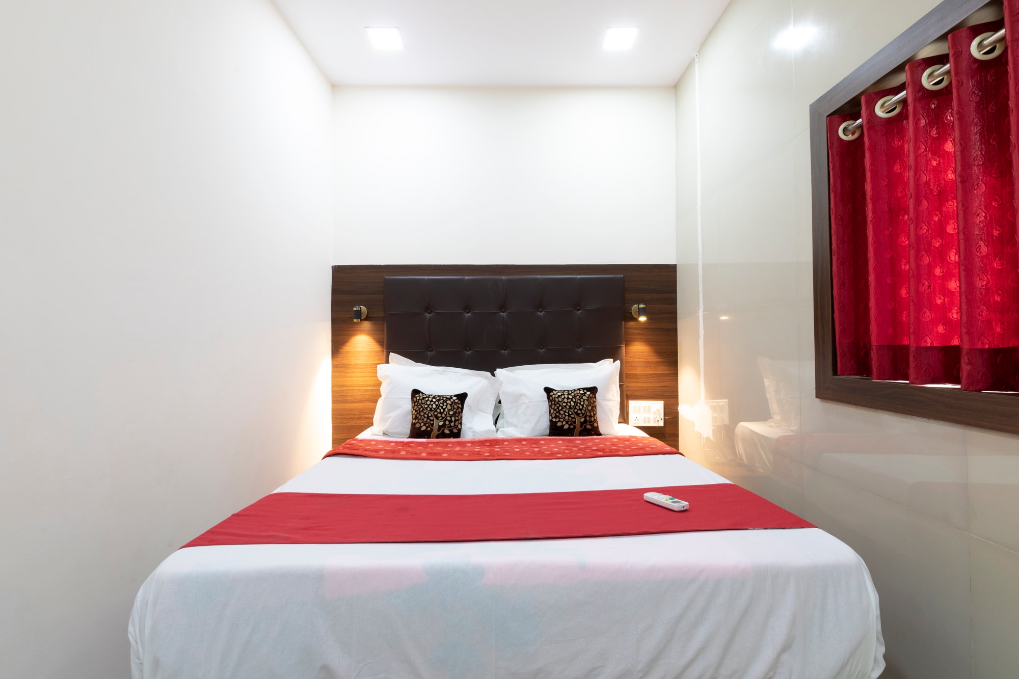 Nityanand Hotel - Tap to explore photos