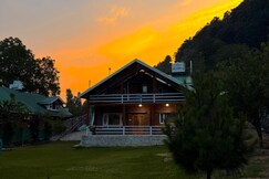 Sultan Riverfront Escape Spacious 3BR Cottage