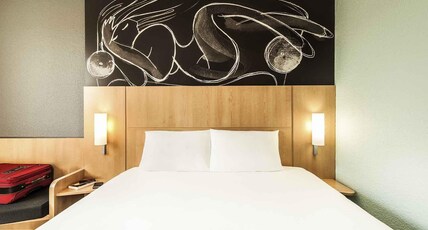 ibis Chatellerault Room Type - Standard Room with 1 double bed