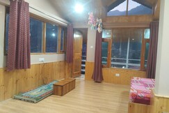 Himalyan Hill s Manali 3