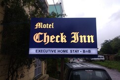 Motel Check Inn