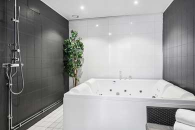 Sure Hotel by Best Western Focus - Tap to explore photos